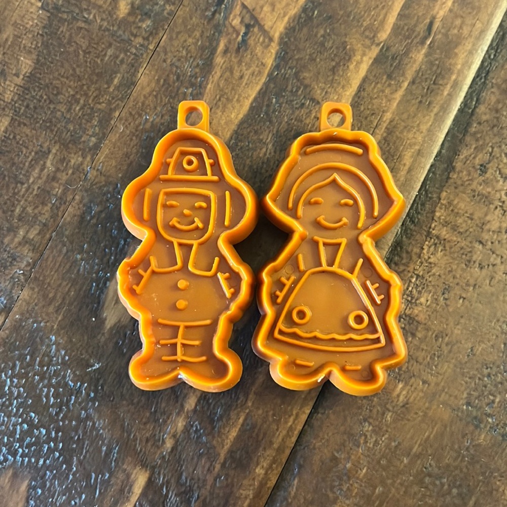 Vintage Pilgrim Cookie Cutters